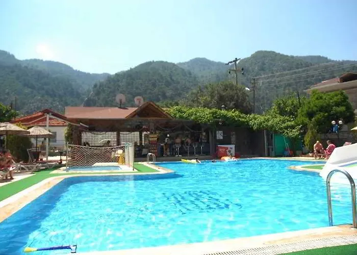 Hotell Efem Aparments *