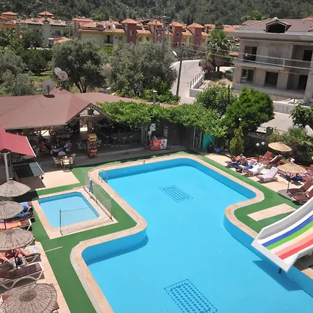 Efem Aparments Hotel Icmeler